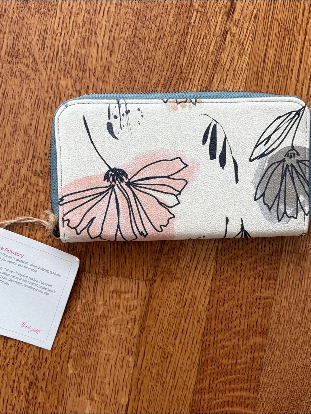 Thirty-One All About The Benjamins Wallet All in Neutral Floral Botanical NEW